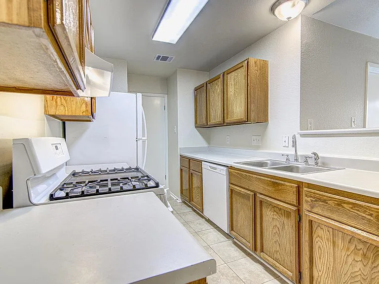 8202 W Gate Blvd #A — Photo 9