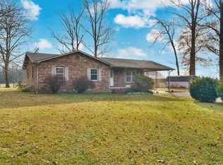 151 Robert Branch Dr, Tullahoma, TN 37388