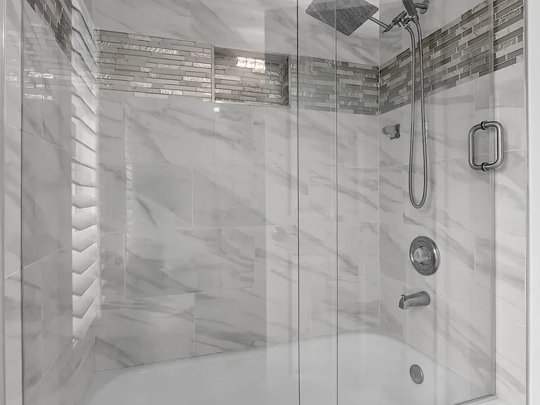 825 New Waterford Dr #201-L-201 — Photo 16