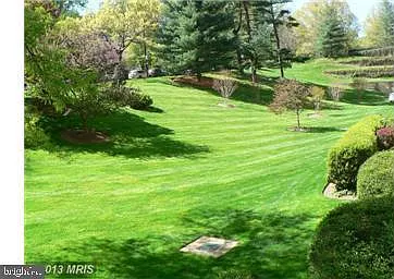 4201 Cathedral — Photo 4
