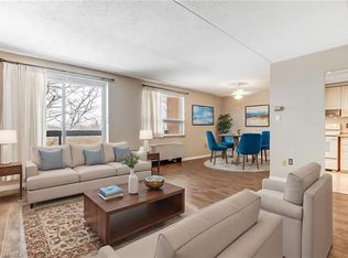 88 Tollgate Rd #402, Brantford, ON N3R7R5