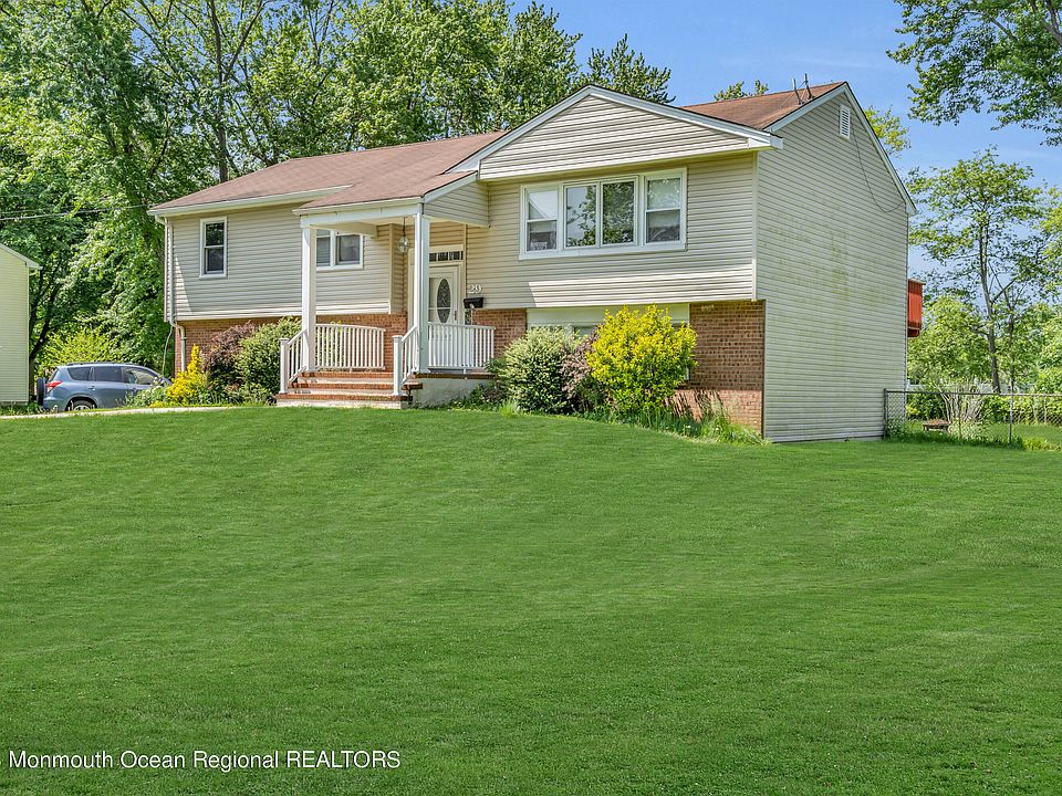 29 Stonehurst Boulevard, Freehold, NJ 07728 Zillow