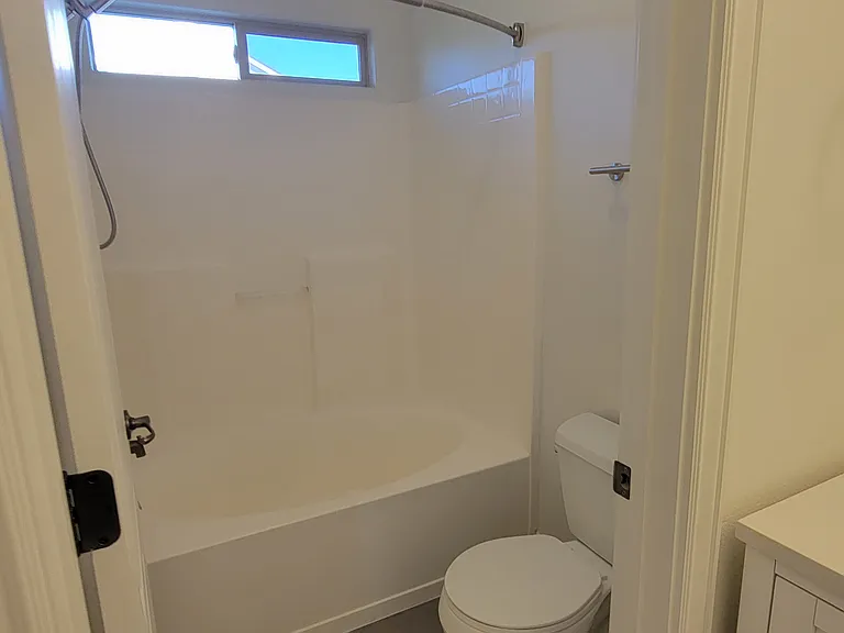 2880 W Ravenna St — Photo 57
