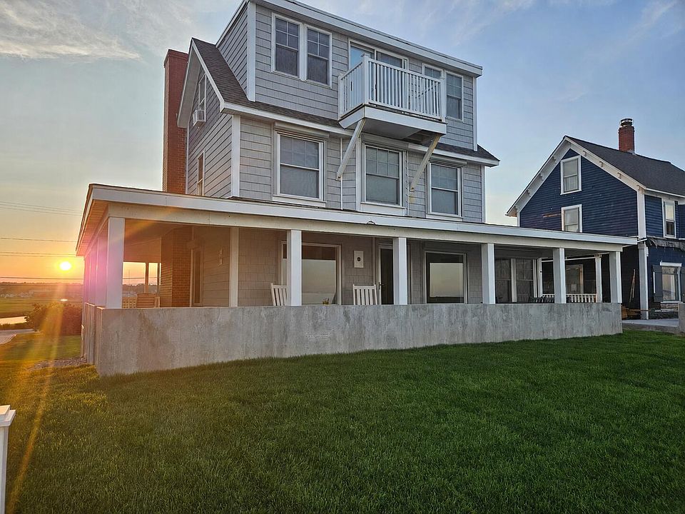 1st image of 120 Webhannet Drive