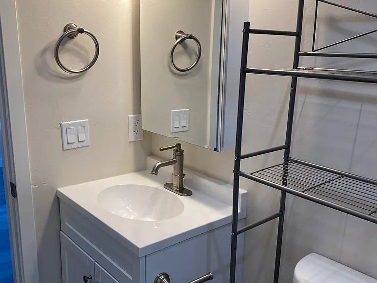 2813 Menlo Ave — Photo 28