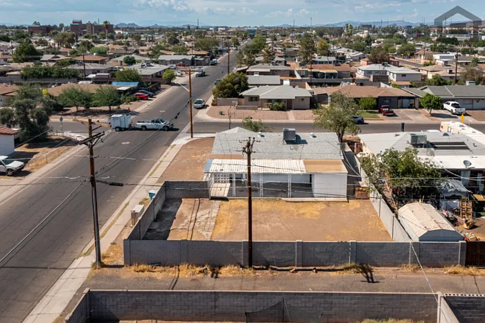 2849 W Alice Ave — Photo 26