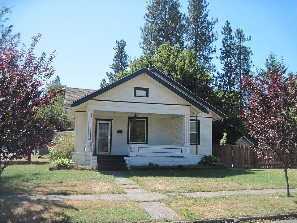 2nd image of 1424 E Front Ave
