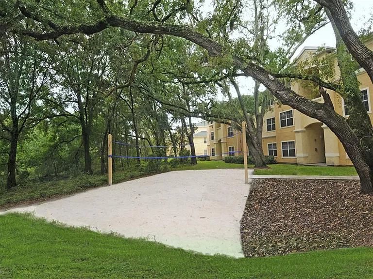 Lake Kathy Apartments — Photo 21