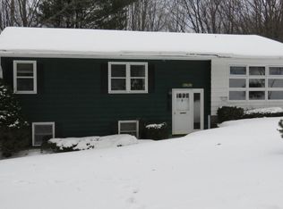 39 Maple Dr, Cheshire, MA 01225