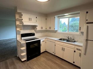 508 G St #2, Cosmopolis, WA 98537