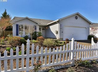 2056 SE Arlington Loop, Hillsboro, OR 97123