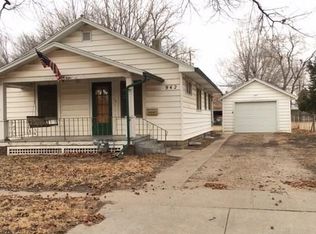 942 NE Kellam Ave, Topeka, KS 66616