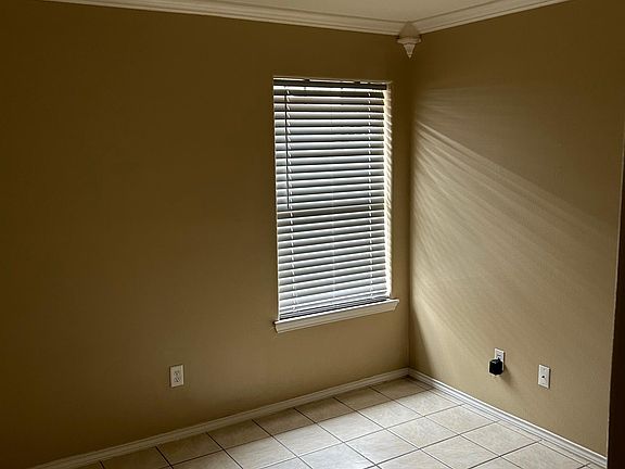 5th image of 2223 N Mojave APT 1