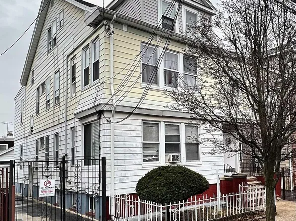 451 N 7th St, Newark, NJ 07107