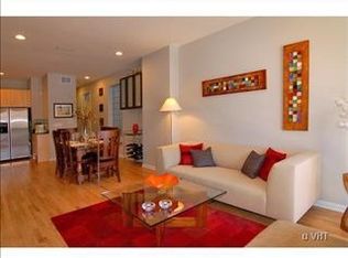 1039 N Hermitage Ave #A, Chicago, IL 60622