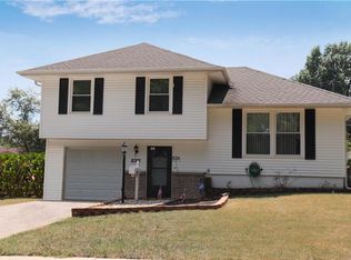 15303 E 36th Ter S, Independence, MO 64055