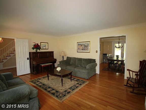 4th image of 9412 Ferry Landing Ct