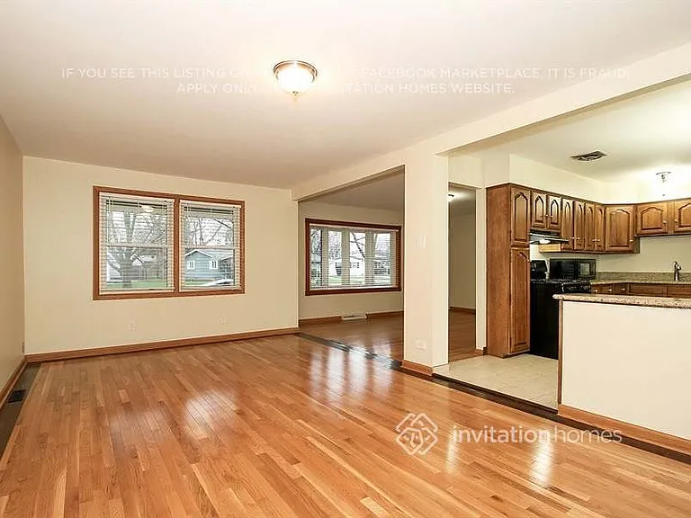 18829 Greenbay Ave — Photo 4