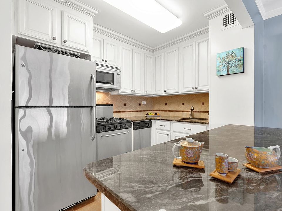 1st image of 235 E 87th St APT 12C