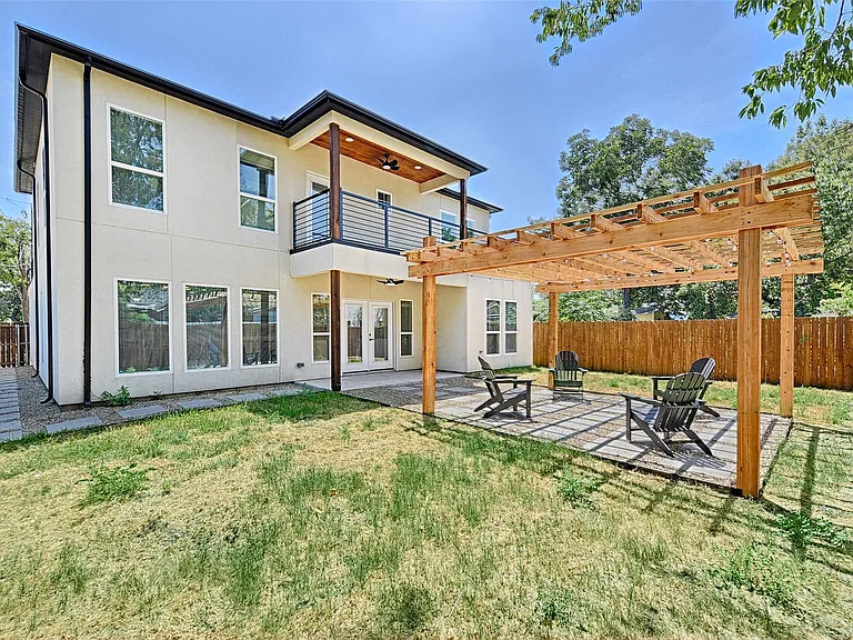 3319 Wake St — Photo 18