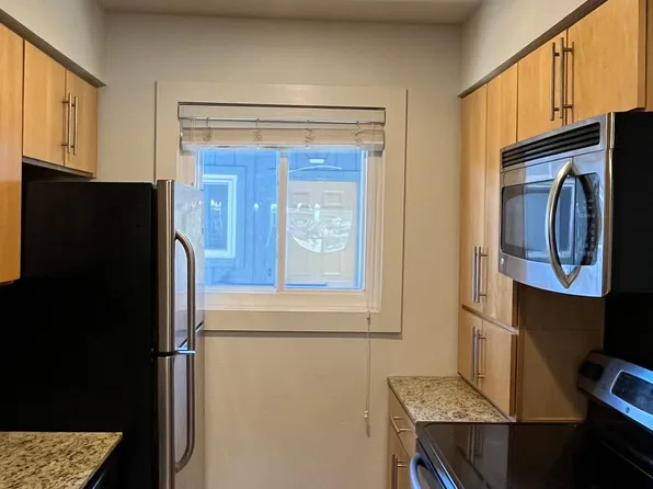 3815 Guadalupe St APT 204, Austin, TX 78751