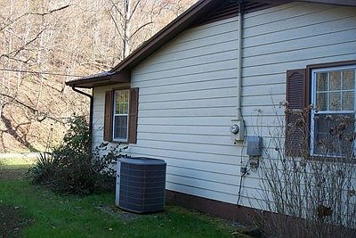 4th image of 161 Burnt Cabin Br