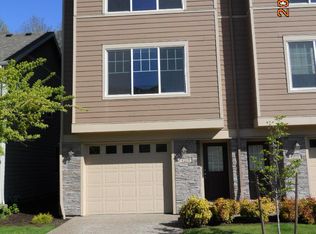 9219 SW Sweek Dr, Tualatin, OR 97062