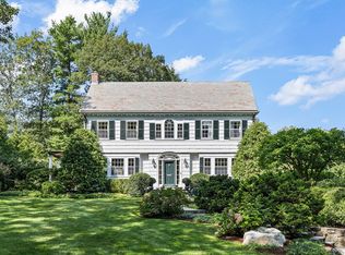 33 Hundreds Cir, Wellesley, MA 02481