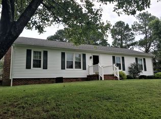 203 Sumwalt St, Sandston, VA 23150