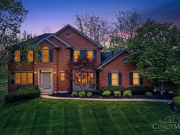 2nd image of 9235 Applecrest Ct