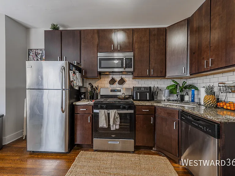 1662.5 W Farwell Ave #3N — Photo 4