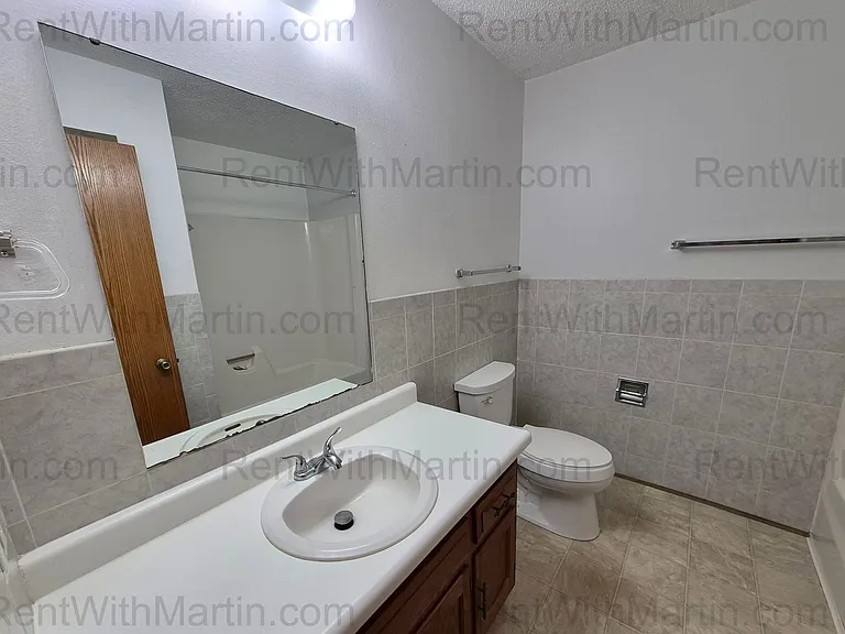 3853 Paige Dr — Photo 8