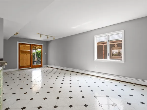 162-25 89th Street image 3 of 16