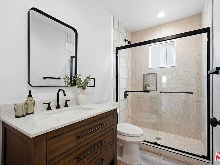 5452 Harcross Dr — Photo 28