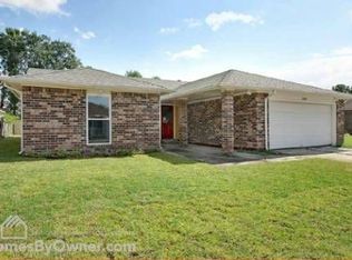 2429 Lynnbrook Dr, Harvey, LA 70058