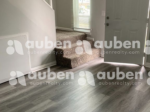 3rd image of 260 Wynn Way #10973145