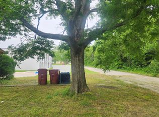 520 Locust St, Farmersville, TX