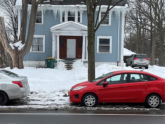 4th image of 1780 Saint Paul St