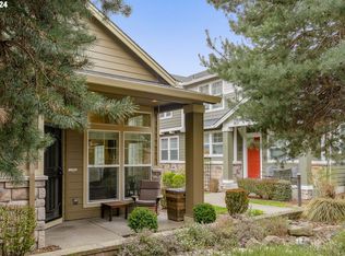 9402 SW Coral St, Tigard, OR 97223