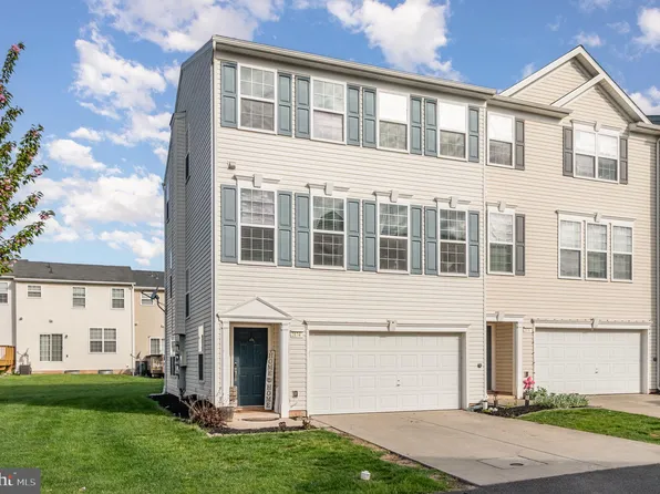 2174 Golden Eagle Dr #120, York, PA 17408