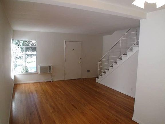 Dining Room / Livong Room