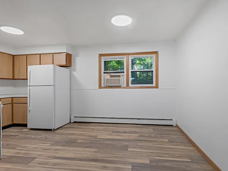 2 Sandy Dr #D — Photo 4