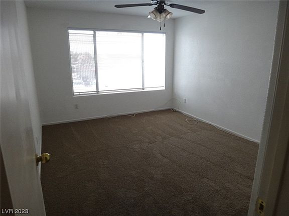 3rd image of 3120 Tarpon Dr Unit 204