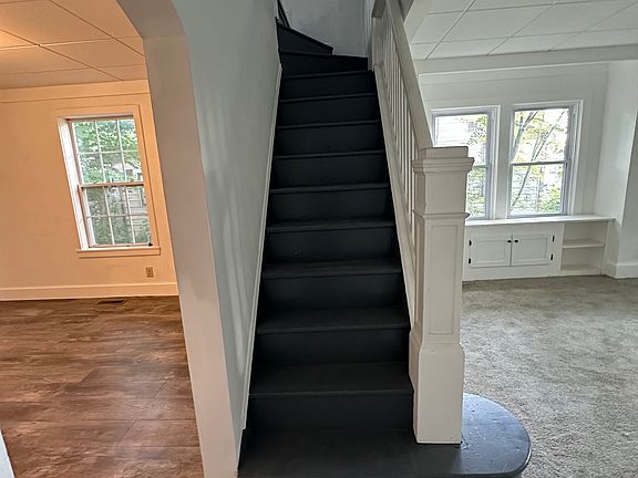 5th image of 1225 Mildred Ave