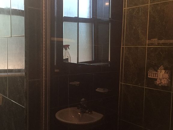 3rd image of 3500 Ditmars Boulevard # Fl 2nd