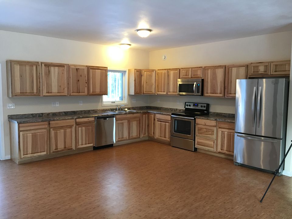 1st image of 2548 Lucille Ave