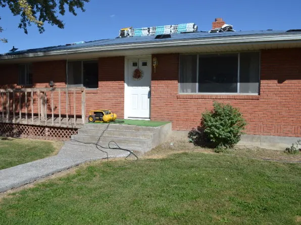 839 N 665 E, Basalt, ID 83218