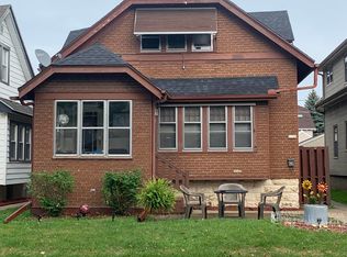 1122 S 74th St #1124, Milwaukee, WI 53214