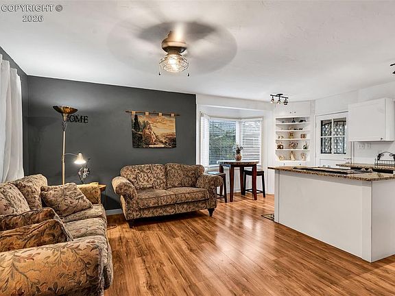 4th image of 1316 Rudd Ave