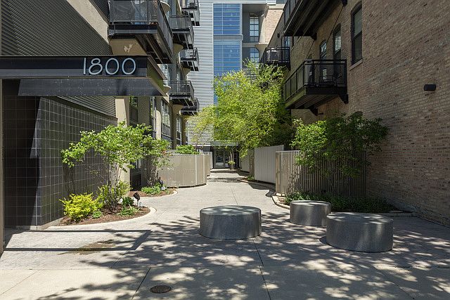 1st image of 1800 W Grace St APT 512